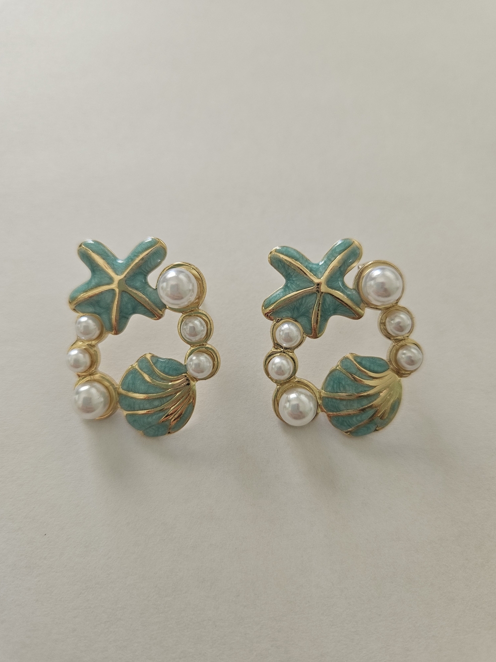 Pearl Turquoise Shell Stud Earrings Golden Preppy Summer Vacation Feminine - Picture 2 of 4